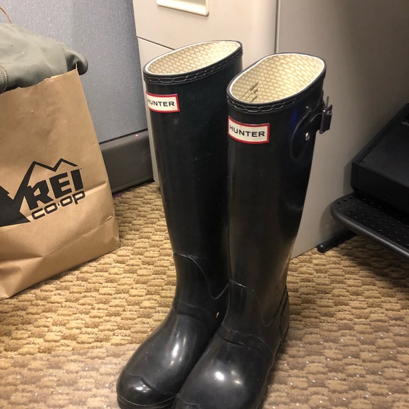 HUNTER boots!!! - Picture 1 of 3